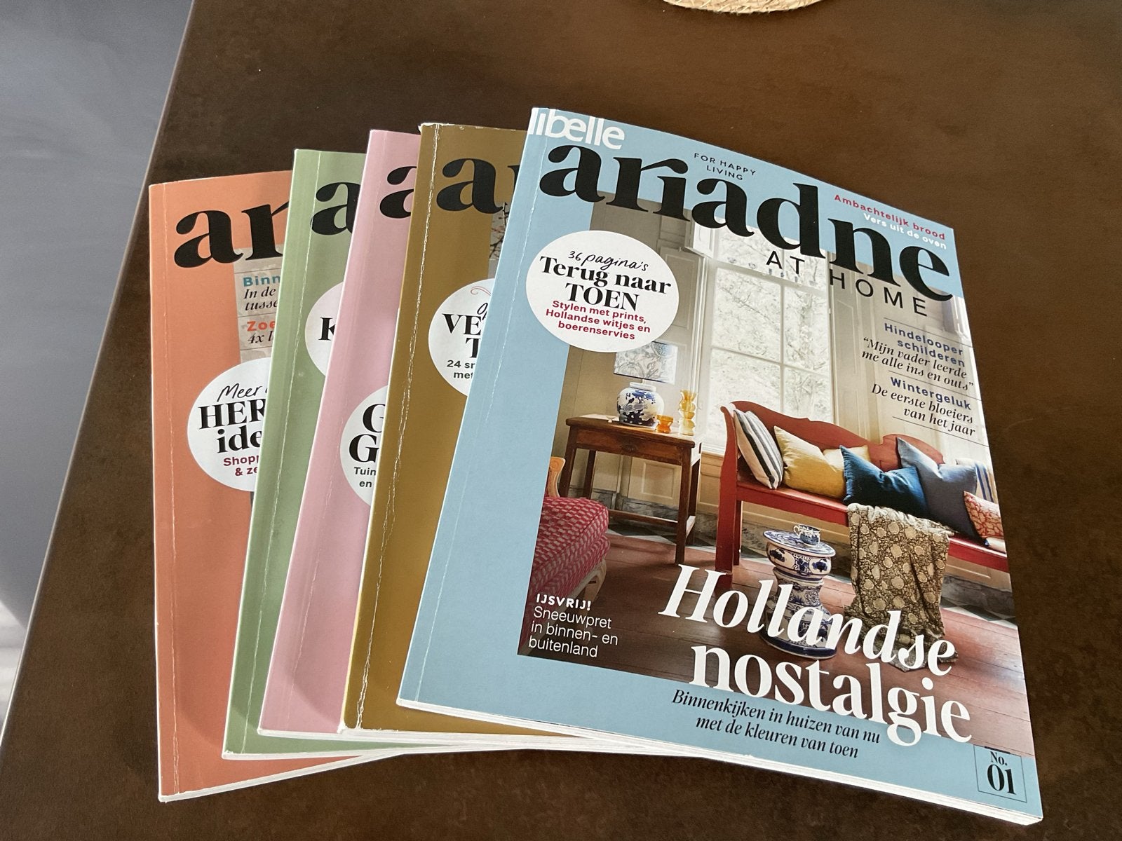 Ariadne at Home 5x, Boeken, Tijdschriften en Kranten, Ophalen of Verzenden, Zo goed als nieuw, Overige typen