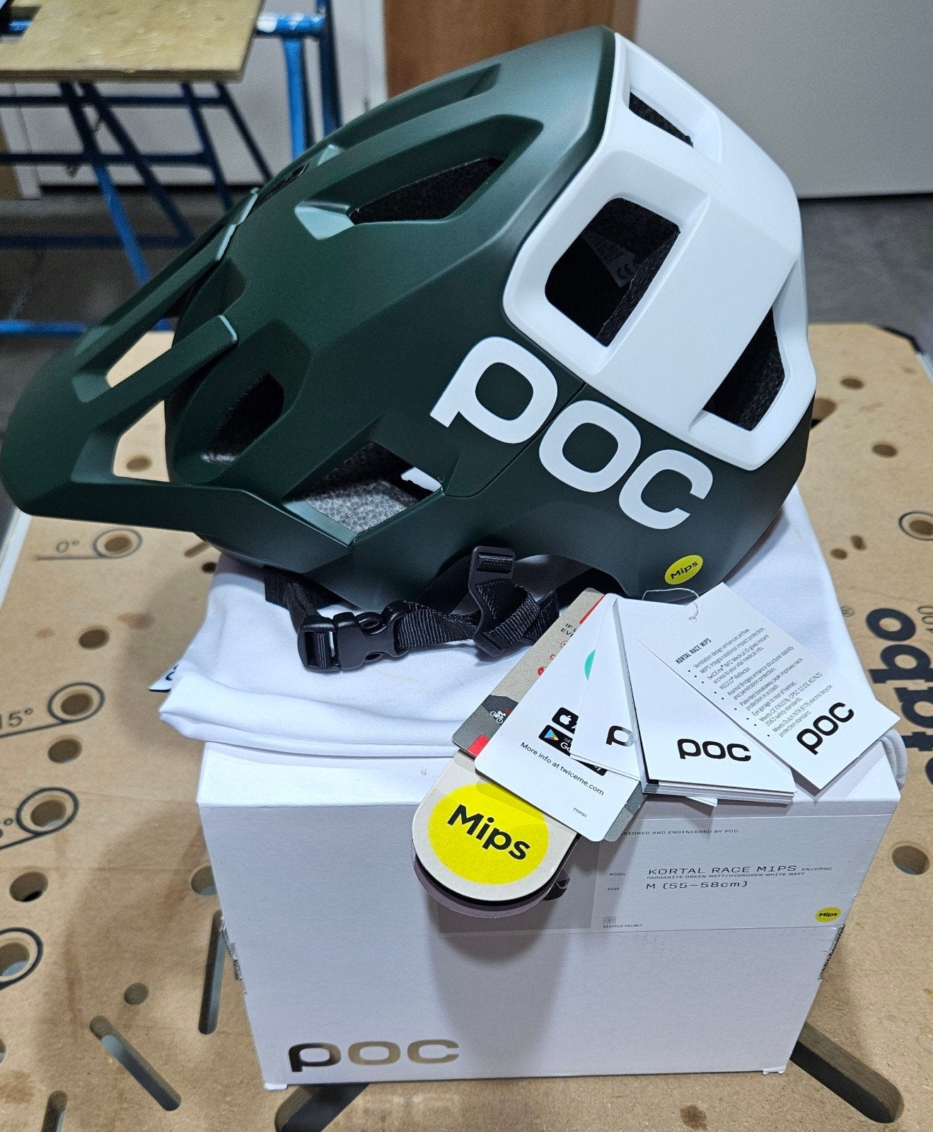 POC Kortal Race MIPS Fietshelm - als nieuw in doos, Fietsen en Brommers, M, Ophalen of Verzenden, Zo goed als nieuw, POC