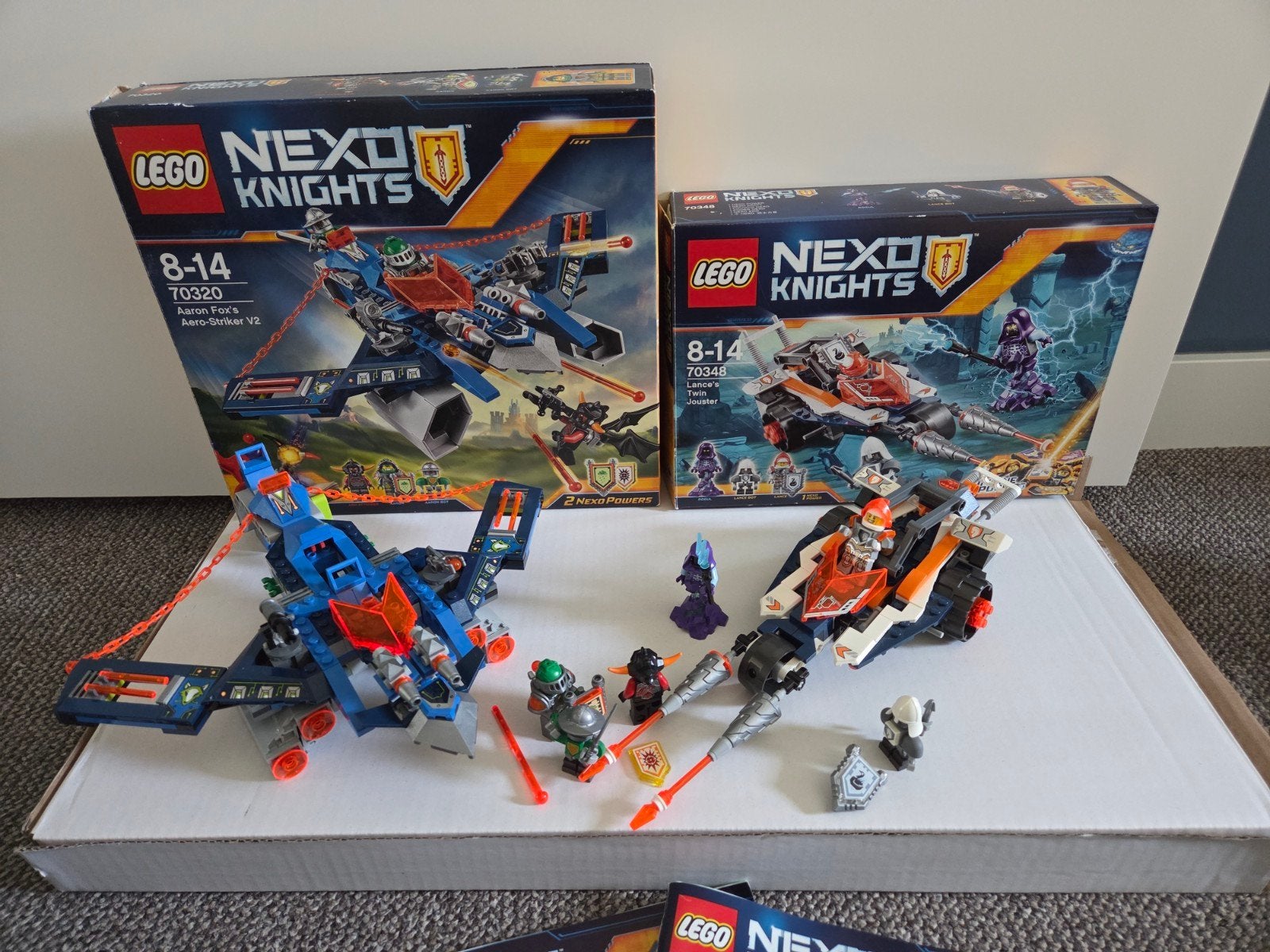 lego nexo Knights 70320 en 70348 met doos en boekjes, Ophalen of Verzenden