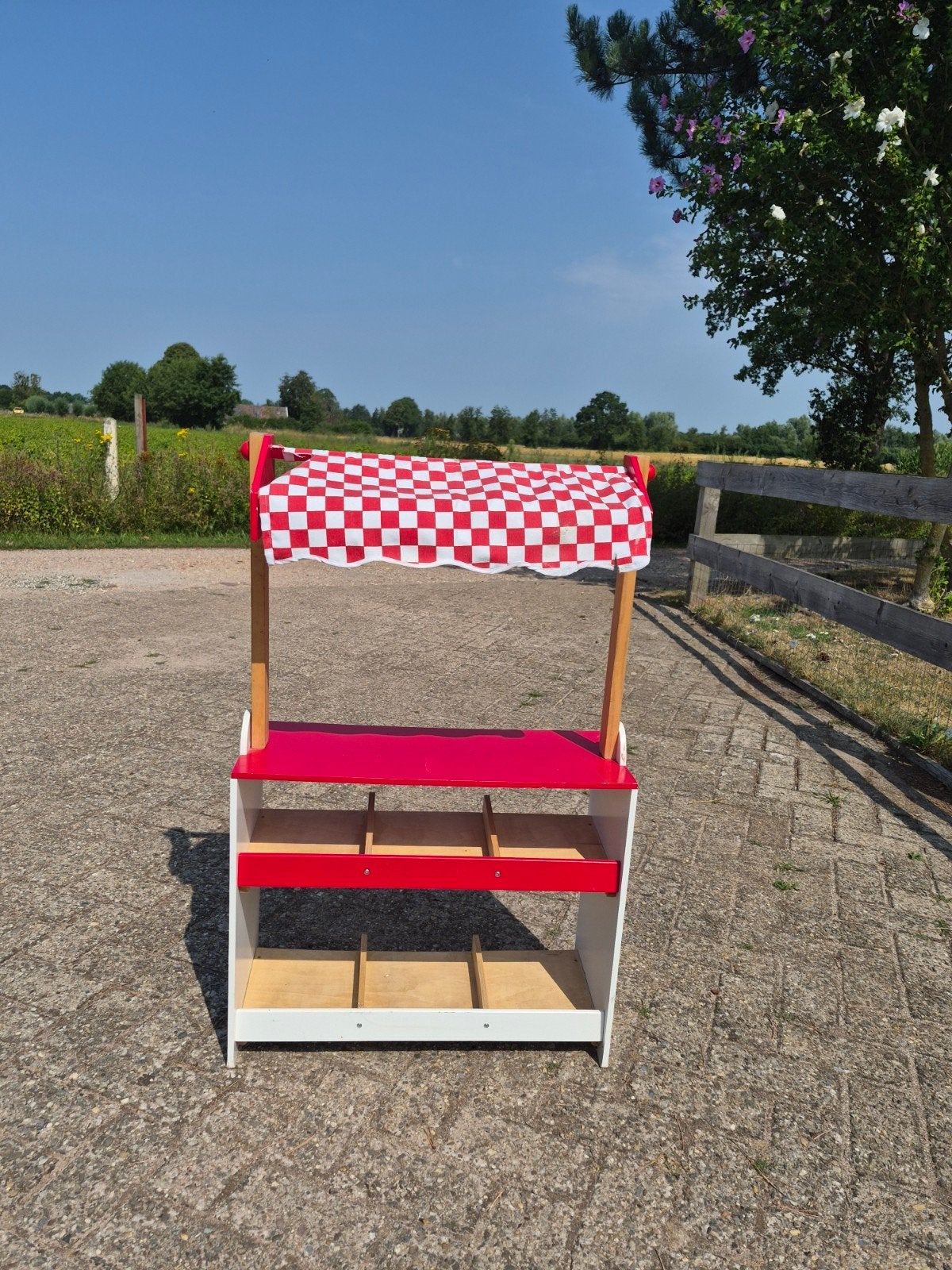 Hema winkeltje, Ophalen, Gebruikt, Kippenhok of Kippenren