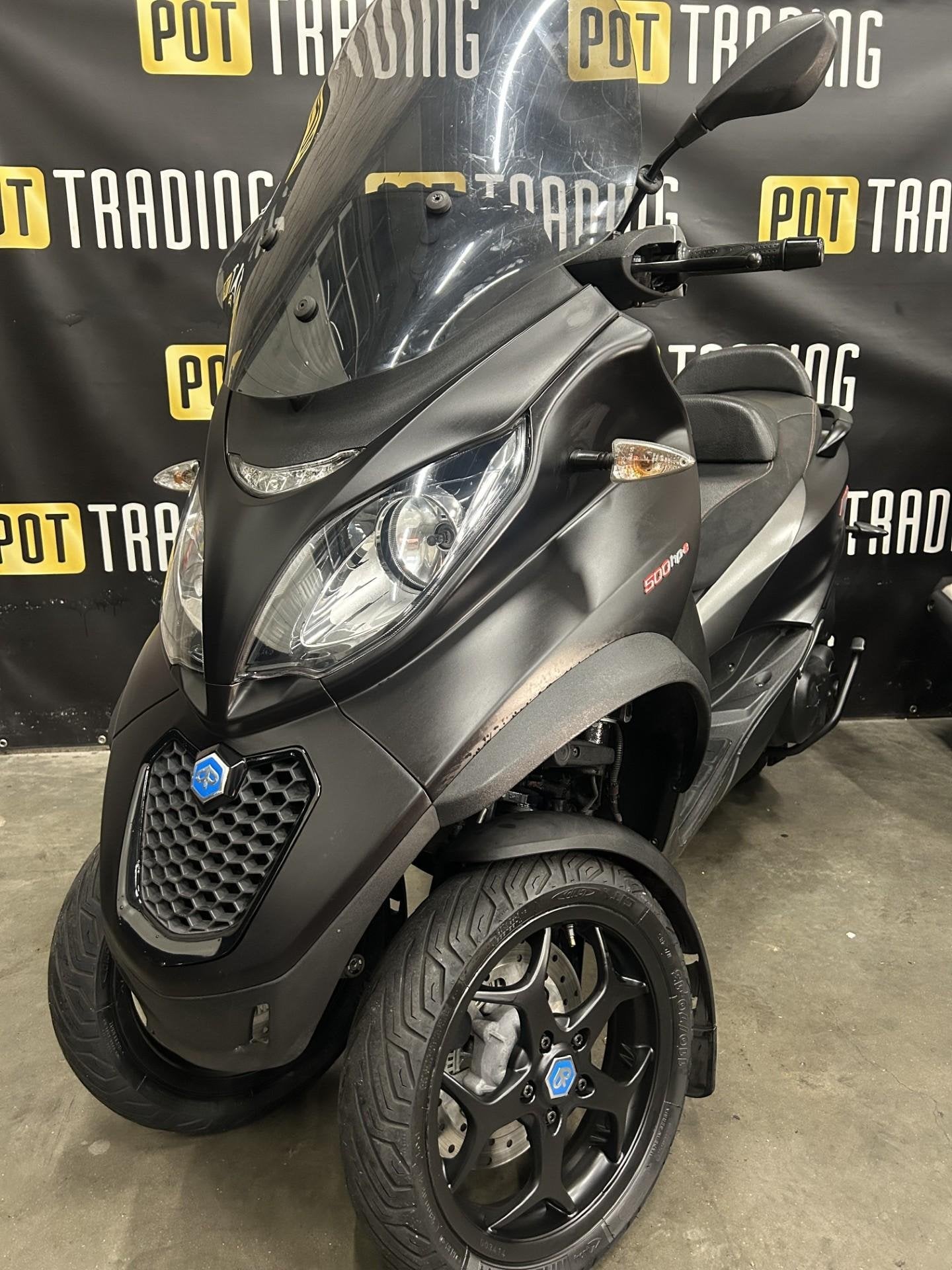 Piaggio MP3 500 LT 2017 Autorijbewijs 3 mnd garantie, Scooter, 493 cc, Piaggio Vespa B.V., Minervum 7272
4817 ZM  Breda, NL