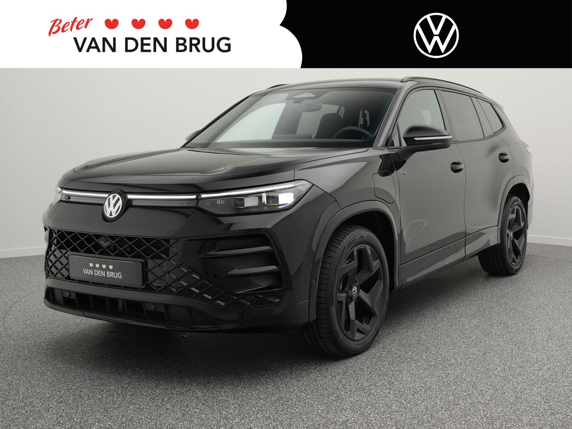 Volkswagen Tayron R-Line 1.5 eHybrid 272 PK | LED Matrix IQ