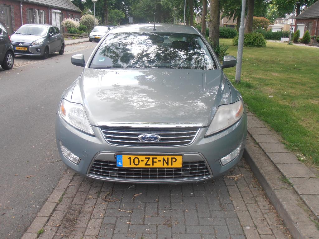 Ford Mondeo 2.3 16V 4D AUT 2008 Grijs, Auto's, Zwart, 4 cilinders, Mondeo, 160 pk