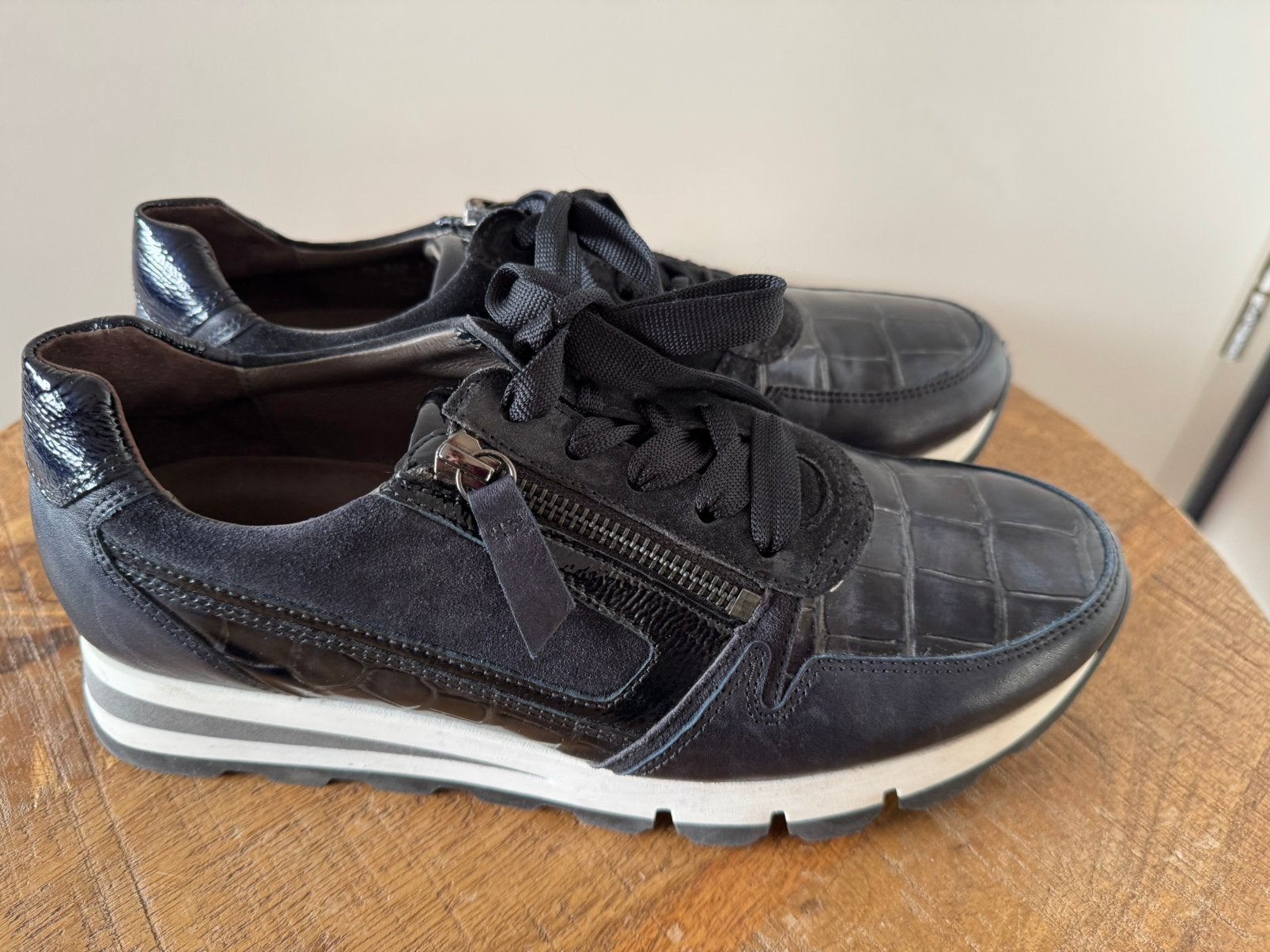 *Gabor* Gave zwarte Sneakers mt 6 (= mt 39) ZGAN!, Kleding | Dames, Schoenen, Zwart, Ophalen of Verzenden, Sneakers of Gympen