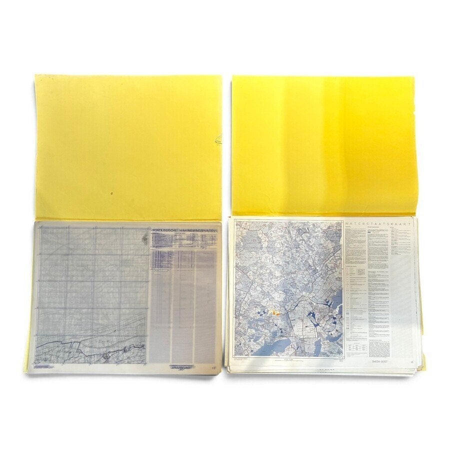 Mappen met waterstaatskaarten, watervoorzieningsheden en ..., Ophalen of Verzenden, Gelezen
