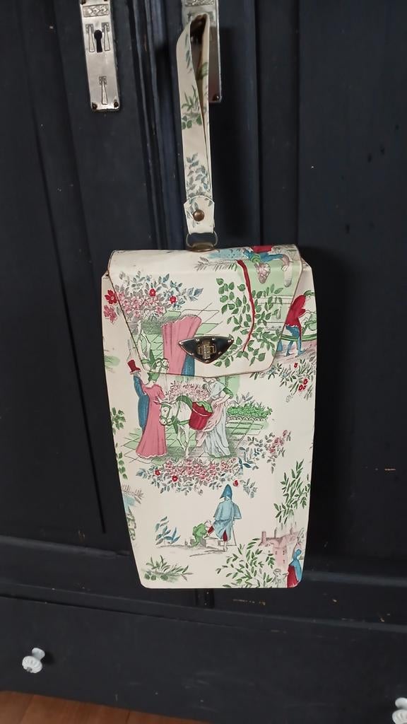Vintage flessentas jaren 50 – DBGM / patent pending, Verzenden