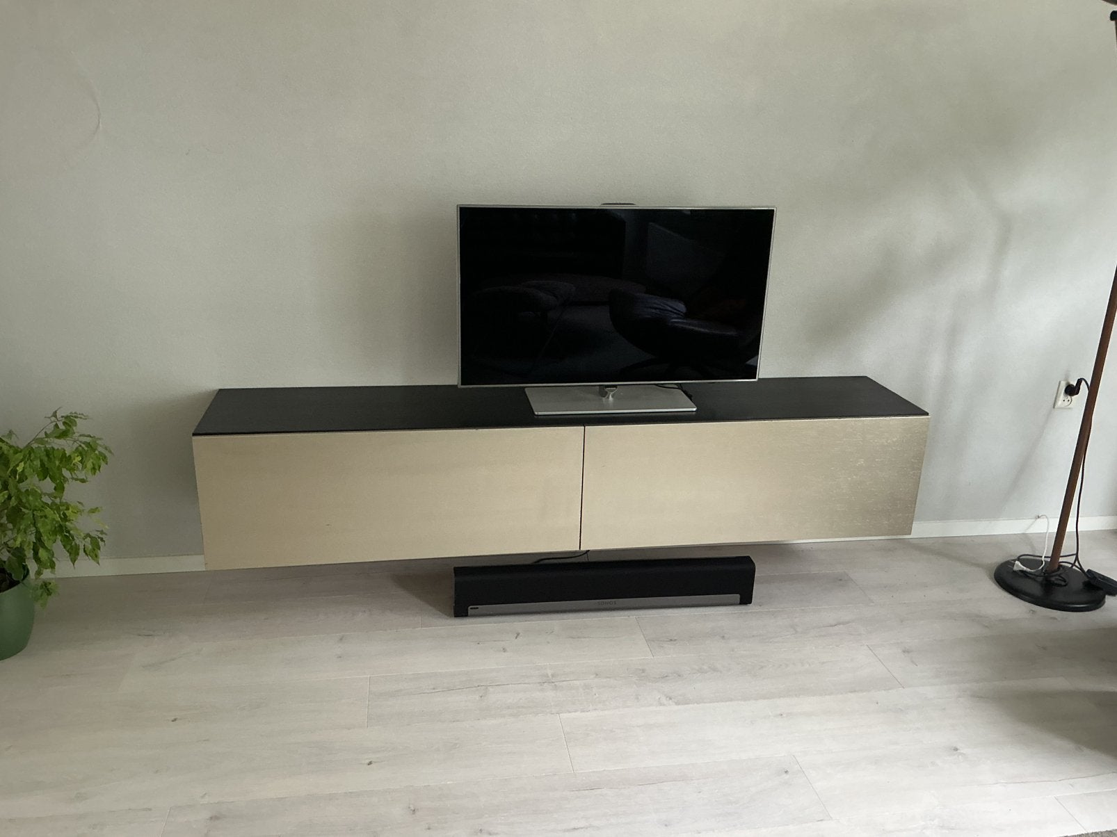 Lowboard zwevend tv meubel wandkast zwart