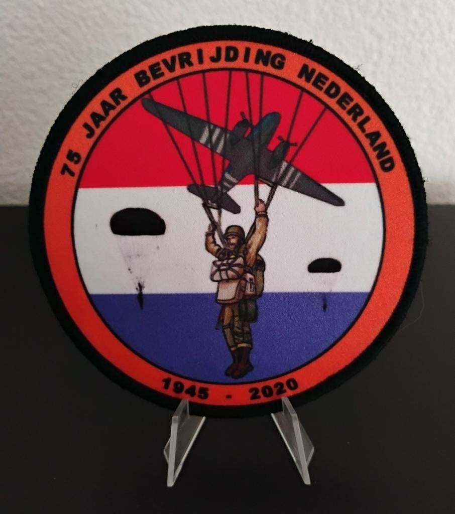Patch - 75 Jaar Bevrijding Nederland 2020, Verzamelen, Verzenden, Landmacht, Nederland, Embleem of Badge