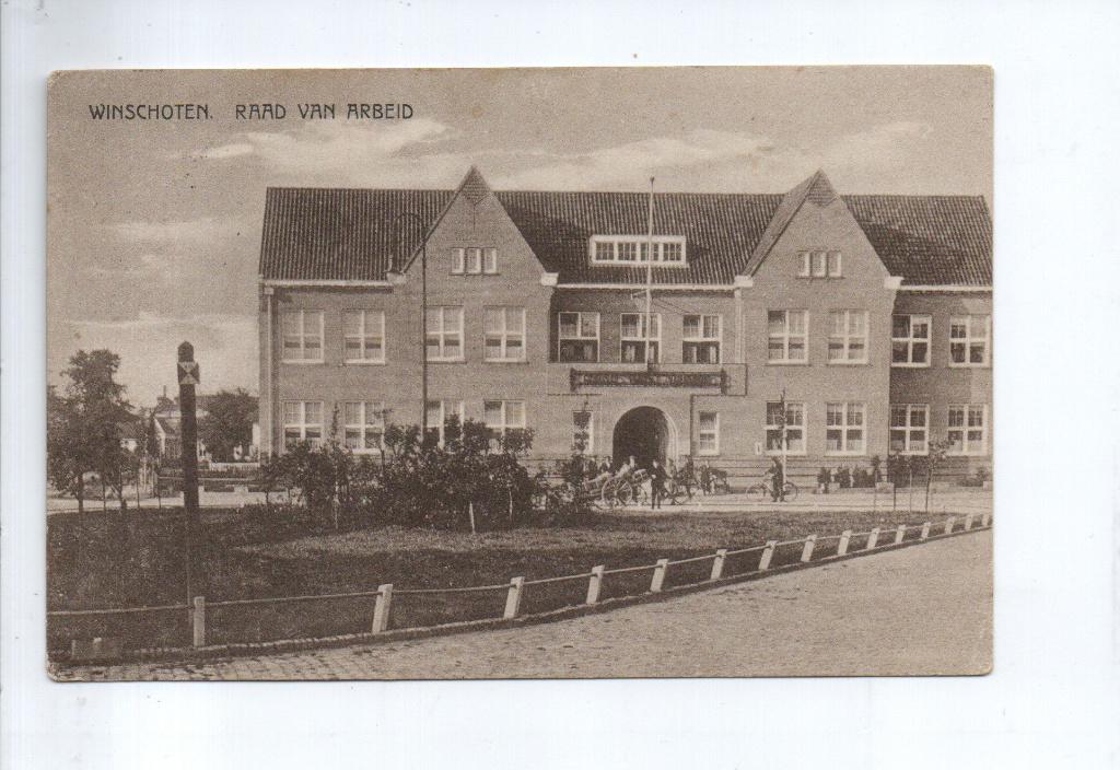 Winschoten, 17 juli 1928. Gebouw Raad van Arbeid., Ophalen of Verzenden, 1920 tot 1940, Gelopen, Groningen