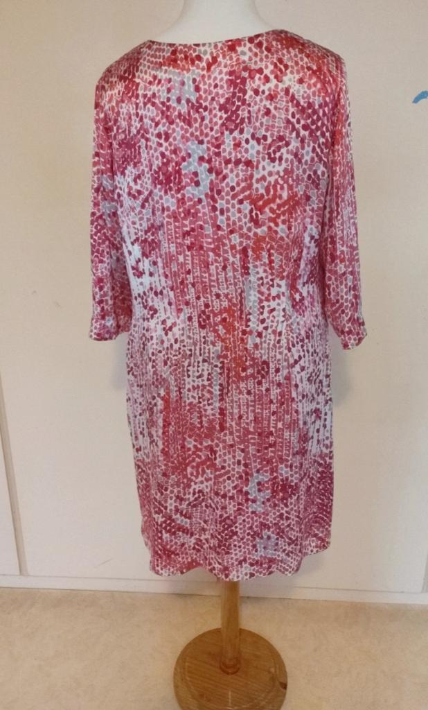 Emilia Lay merk zijden jurk, mt. 46., Maat 46/48 (XL) of groter, Ophalen of Verzenden, Zo goed als nieuw, Knielengte