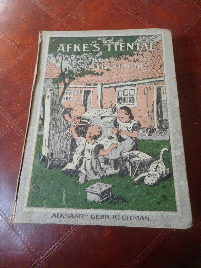 Boek...Afke's Tiental, Verzenden, Gelezen, N van Hichtum