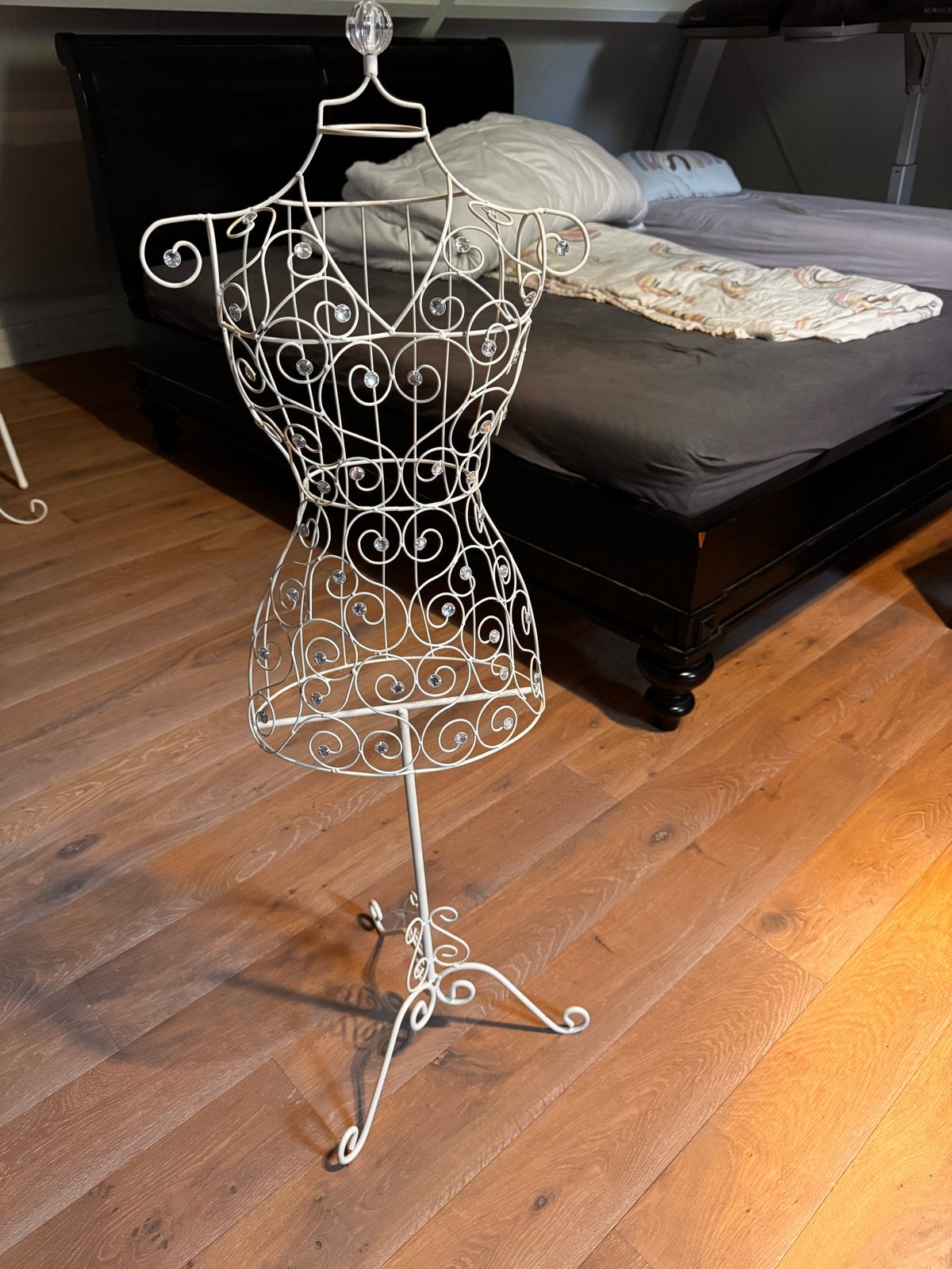 Decoratieve paspop, ideaal als kledingrek, Ophalen, Zo goed als nieuw, Kapstokje