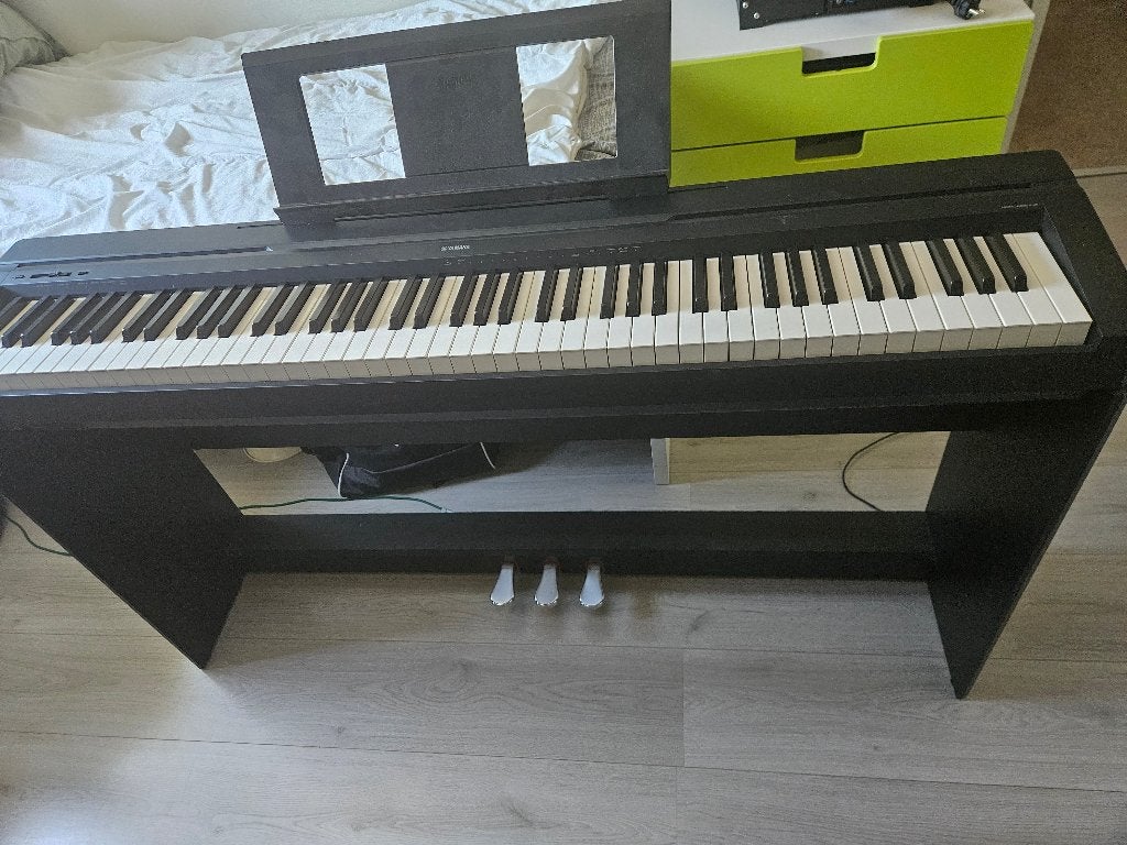 Yamaha P45 Piano, Muziek en Instrumenten, Piano's, Zo goed als nieuw, Piano, Zwart, Digitaal, Ophalen
