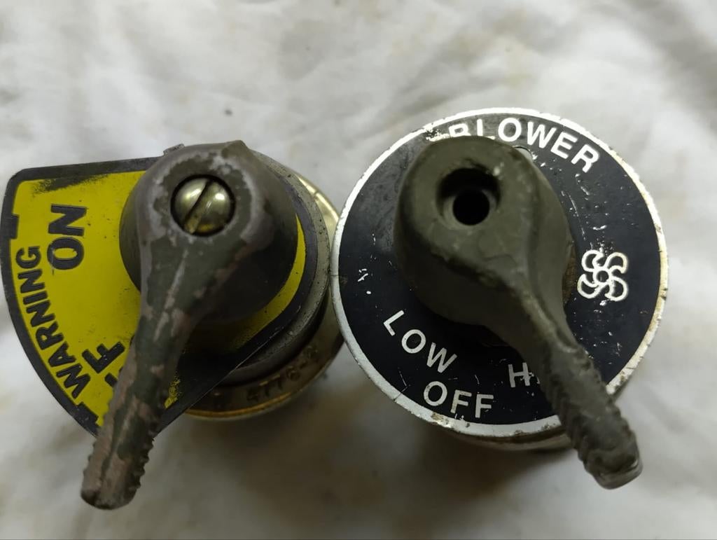 Originele contact-chakelaar / Switch, Douglas Manufacturing, Ophalen of Verzenden, Landmacht, Engeland, Overige typen