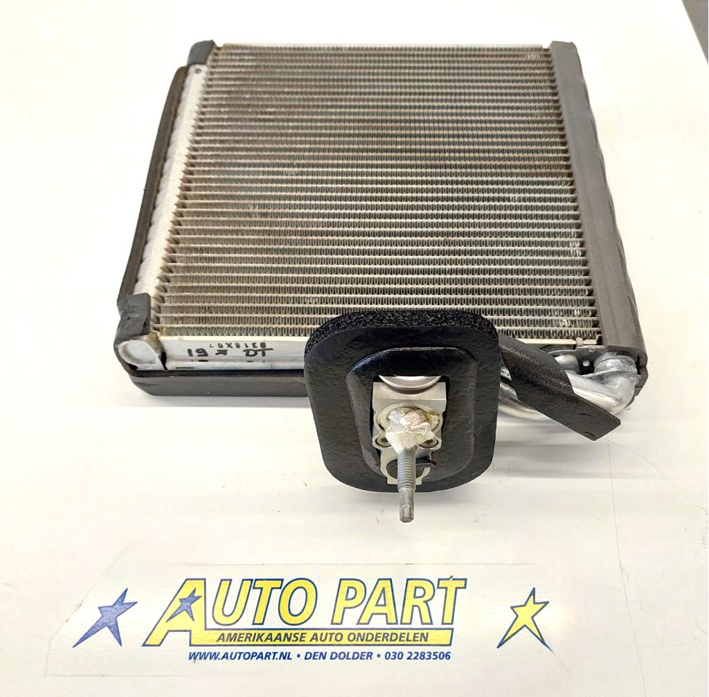Dodge Ram pickup airco verdamper 2019-2024, Auto-onderdelen, Gebruikt, PO Box 21-8004 | Auburn Hills, MI 48321-8004, Amerikaanse onderdelen