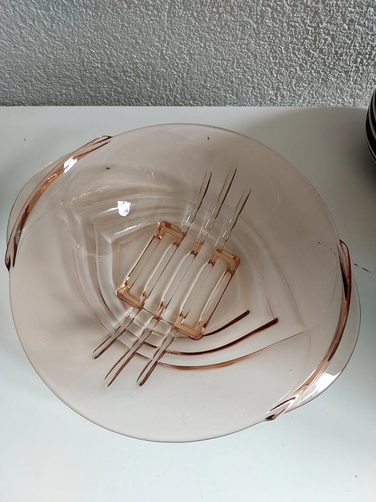 Vintage Roze Glazen Schaal met Art Deco Design, Ophalen of Verzenden