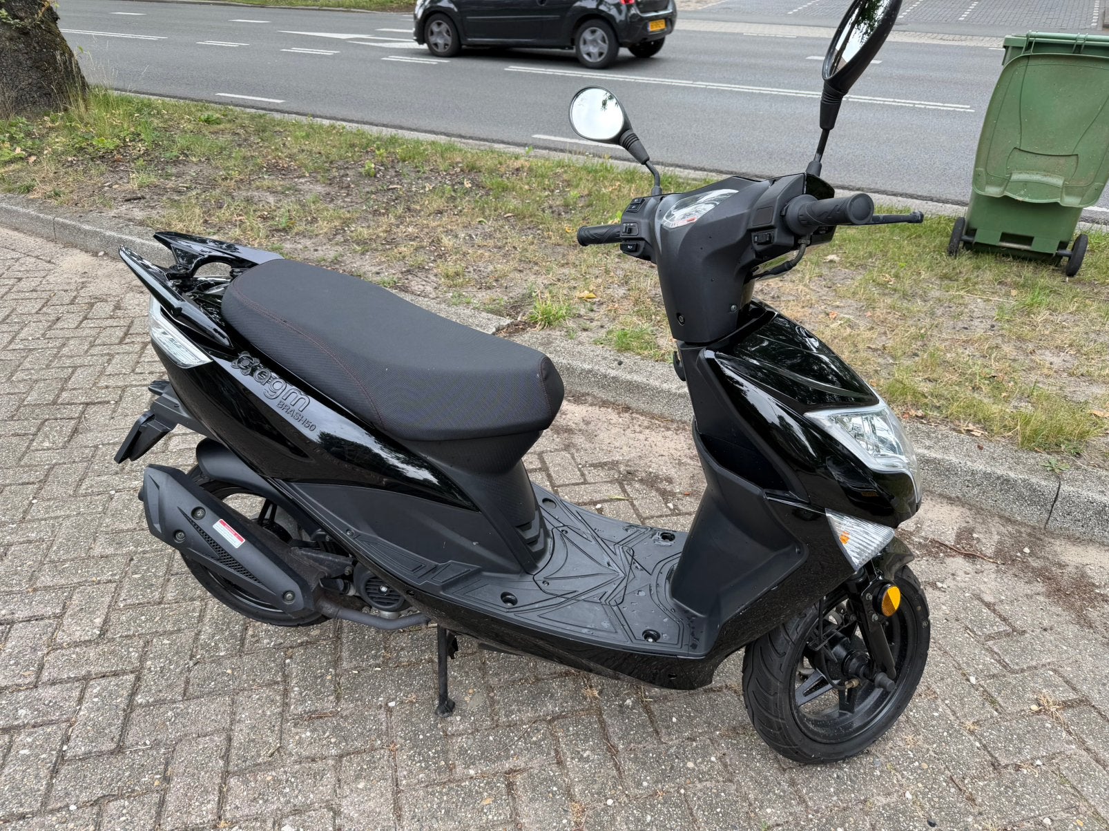 AGM Brash 50 (hele lage km stand!) rijdt perfect!, Maximaal 45 km/u, Ophalen of Verzenden, Zo goed als nieuw, Benzine
