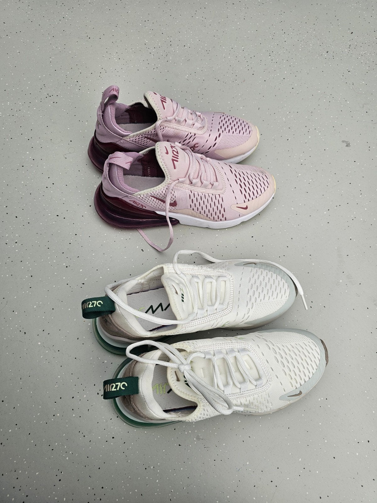 Nike Air Max 270 Sneakers - Roze en Wit, Nike, Ophalen of Verzenden, Sneakers of Gympen, Roze