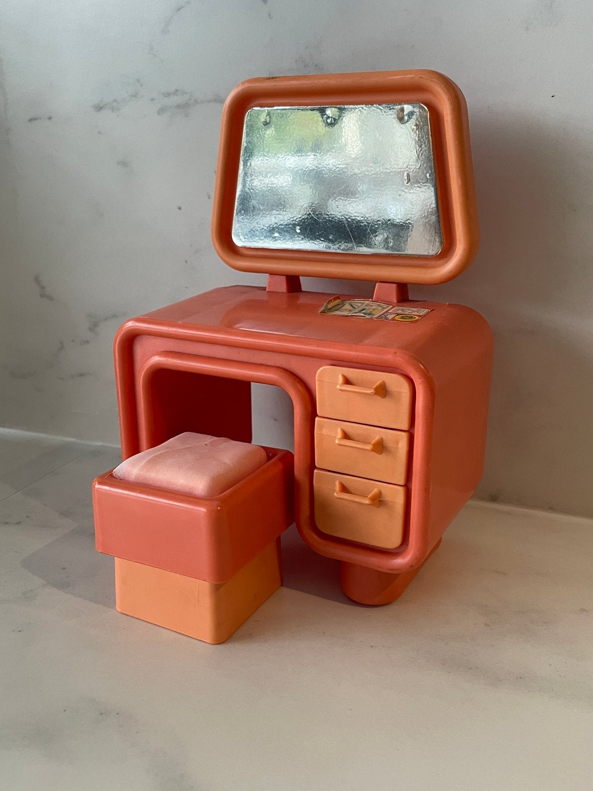 Vintage Jaren ‘70 Barbie toilettafel  Make-up tafeltje, Ophalen of Verzenden, Gebruikt, Barbie