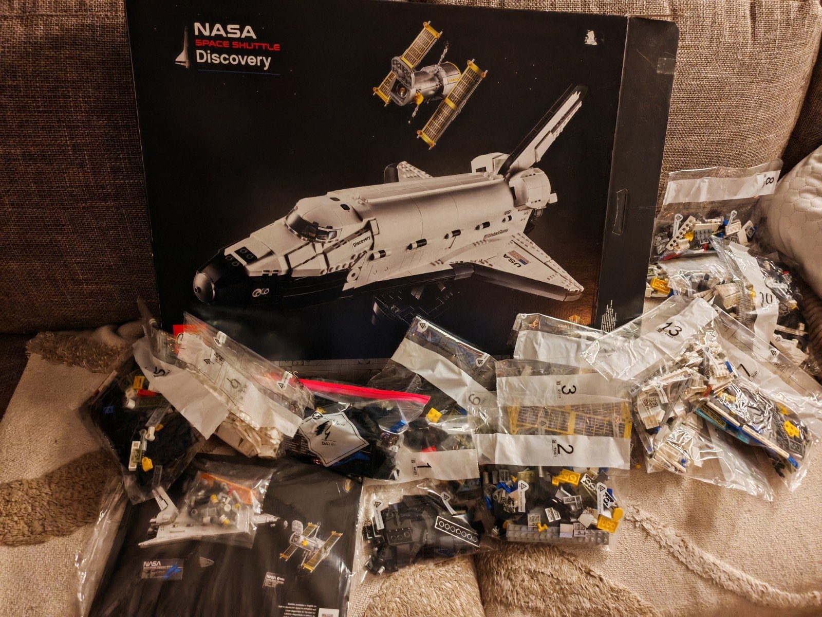 Lego space shuttle 10283, Ophalen, Lego, Compleet, Zo goed als nieuw