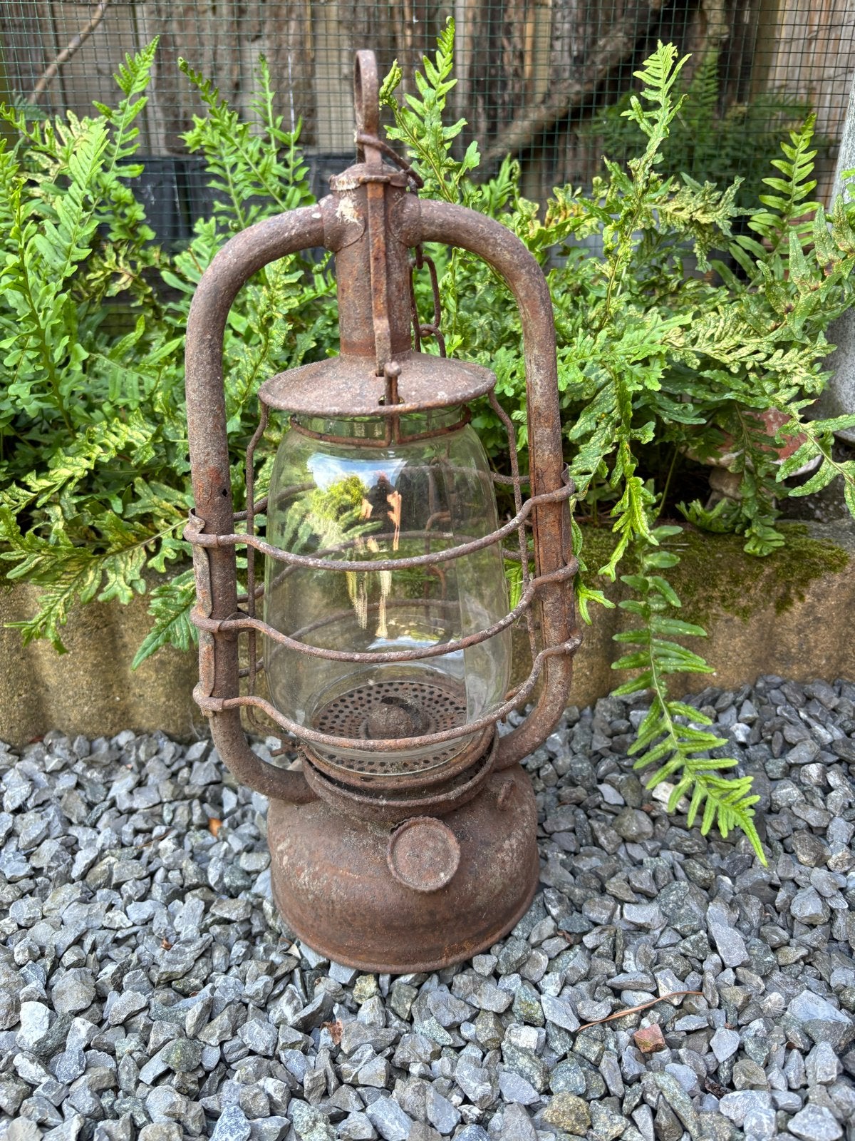 Antieke roestige stormlantaarn - Decoratief item, Antiek en Kunst, Antiek | Lampen, Ophalen of Verzenden