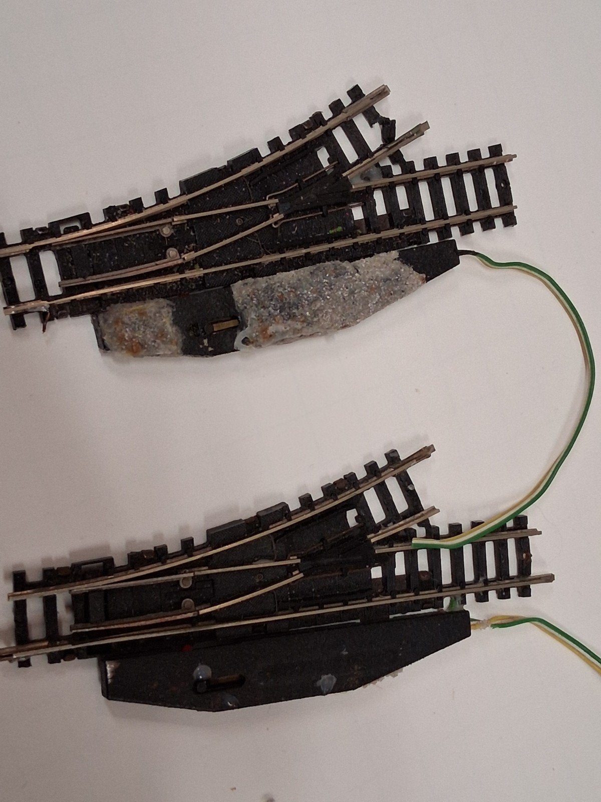 set van 2 minitrix elektrische wissels N-spoor, Hobby en Vrije tijd, Gebruikt, Gelijkstroom, Trix, Rails