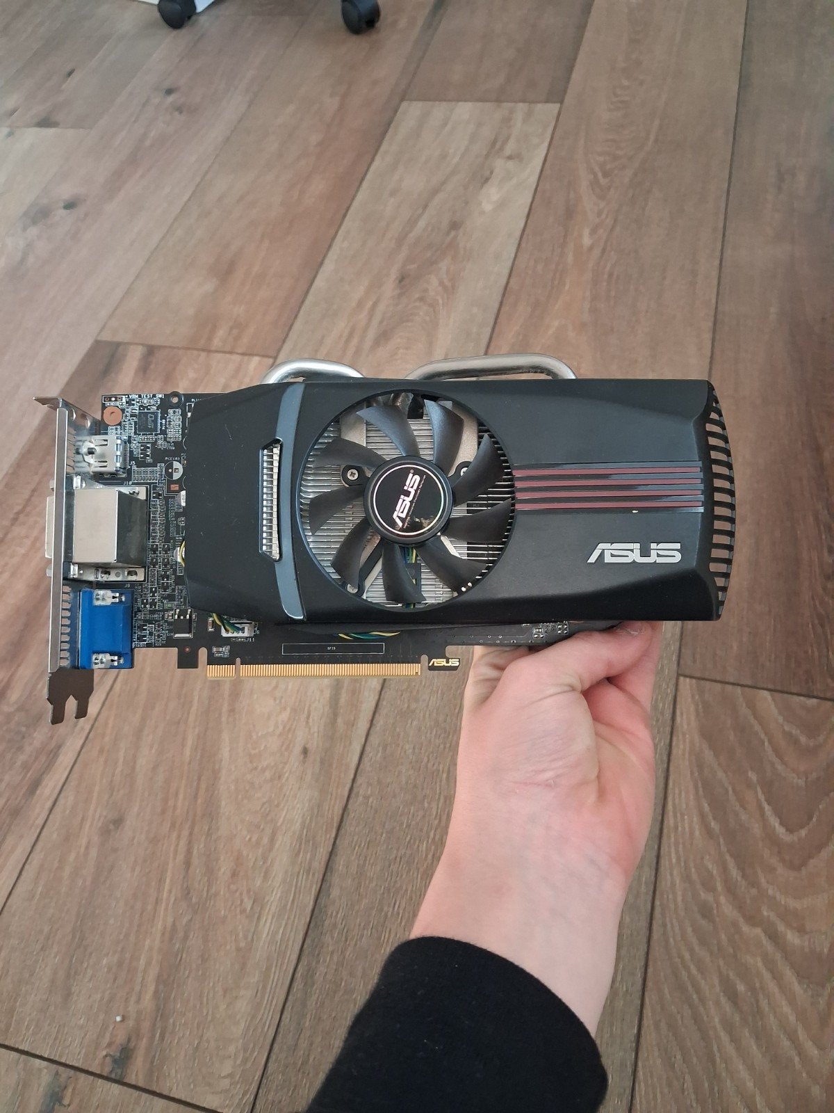 gtx 650 defect kortsluiting, Computers en Software, Ophalen of Verzenden, Niet werkend, GDDR5, PCI-Express 3