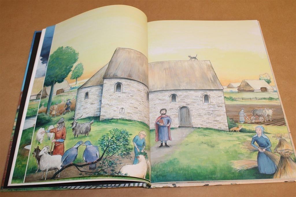 Kerk als Tijdmachine — Groninger Kerken, Groot Prentenboek, Ophalen of Verzenden, Gelezen