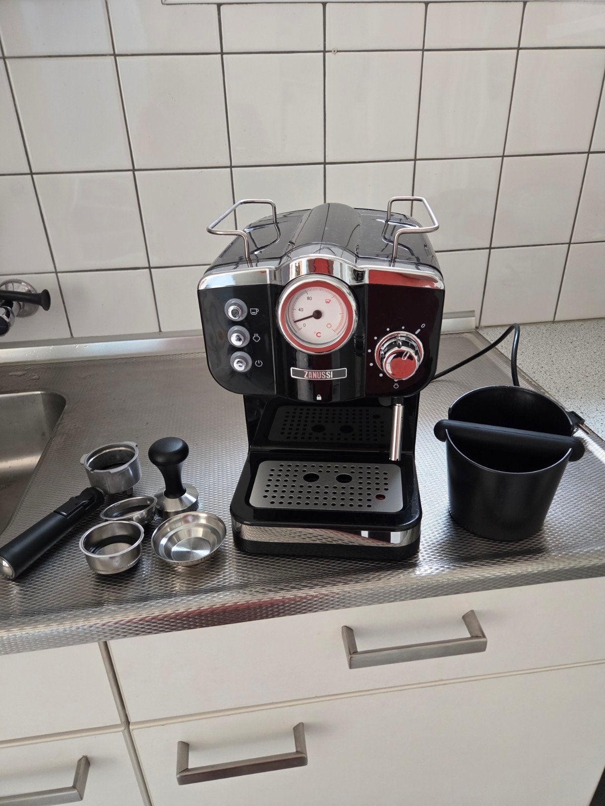 Zanussie espressomachine, Ophalen, Gebruikt, Espresso apparaat, Gemalen koffie
