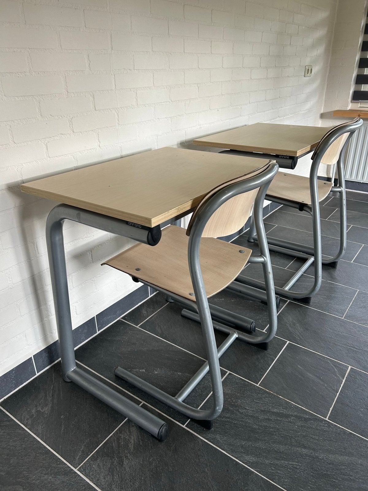 50x70 Schoolbankje met stoel / leerling tafel/ kantoor, Ophalen, Gebruikt, Tafel(s) en Stoel(en)