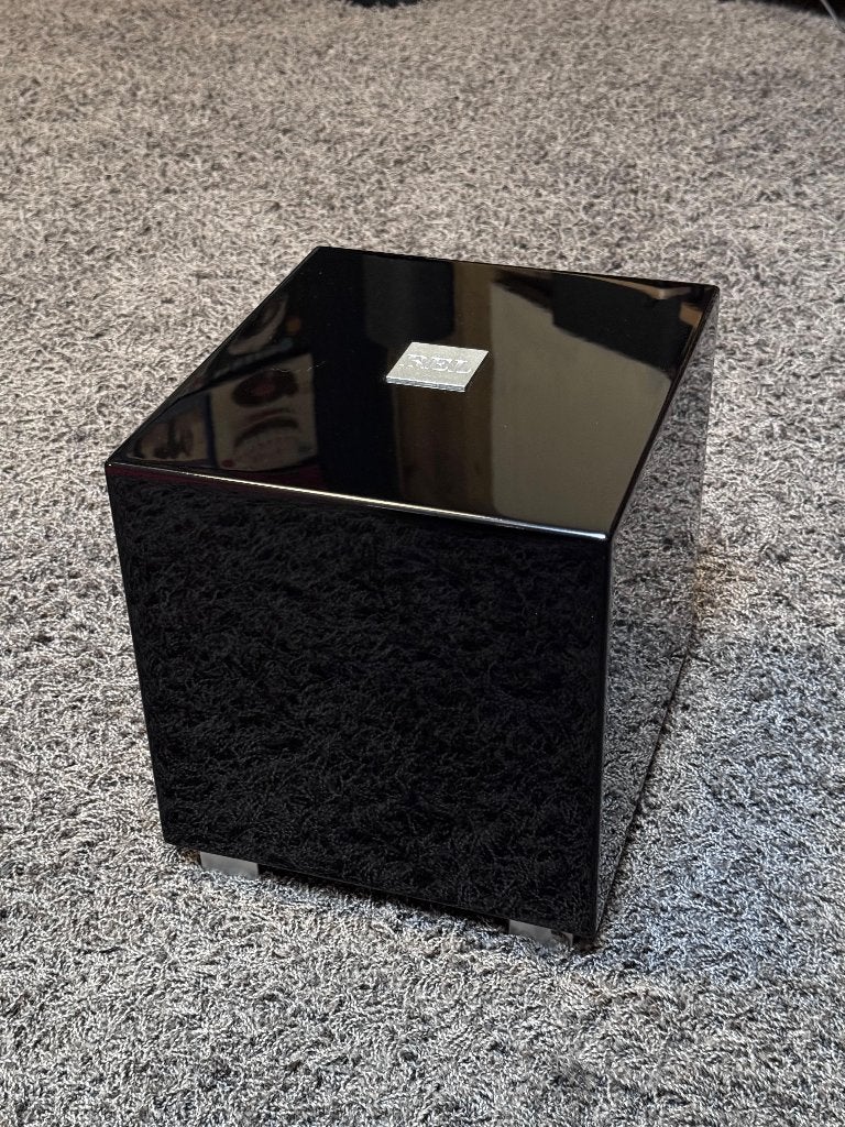 REL T-Zero MKIII / B-stock model, Ophalen of Verzenden, Zo goed als nieuw, Subwoofer, Overige merken