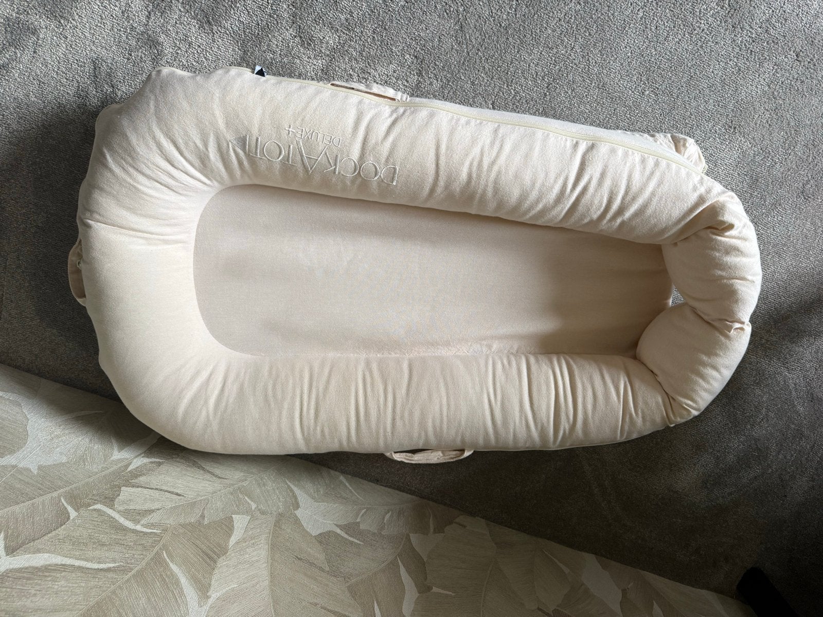 DockATot (Sleepyhead) Deluxe+ babynestje - Beige, Ophalen of Verzenden, Zo goed als nieuw, Overige typen