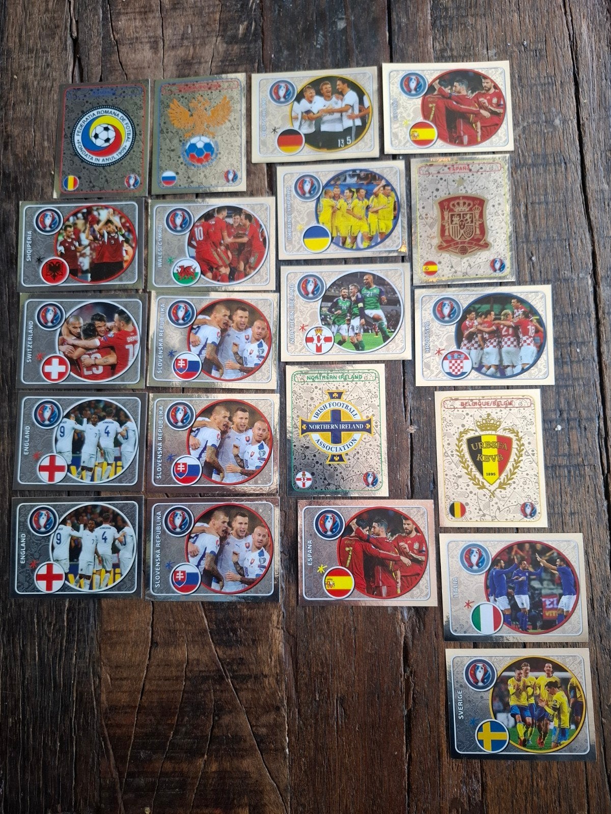 Panini Euro 2016 shiny stickers/badges, Ophalen of Verzenden, Nieuw, Meerdere stickers