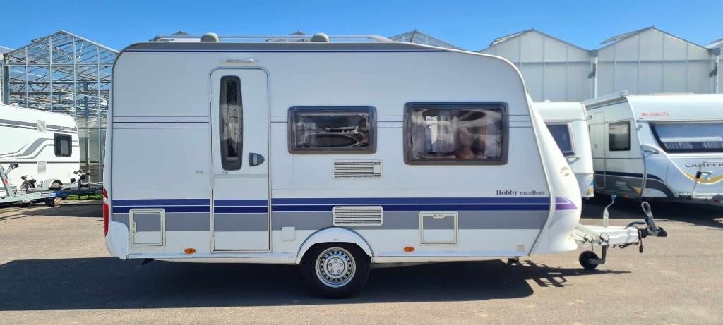 Hobby Excellent 400, Caravans en Kamperen, Caravans, Schokbreker, Hobby, Bedrijf, Treinzit