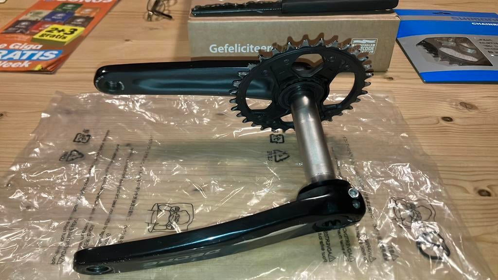 Shimano Deore M6120 Boost crankstel 175mm, Tuin en Terras, Bladblazers, Zo goed als nieuw, Benzine, Ophalen of Verzenden