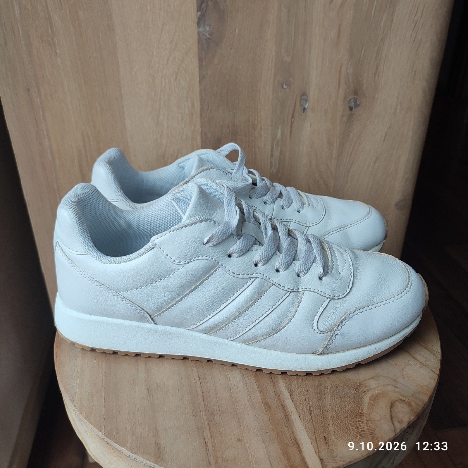Witte dames sneakers maat 39 - Vty, Kleding | Dames, Vty, Wit, Ophalen of Verzenden, Sneakers of Gympen