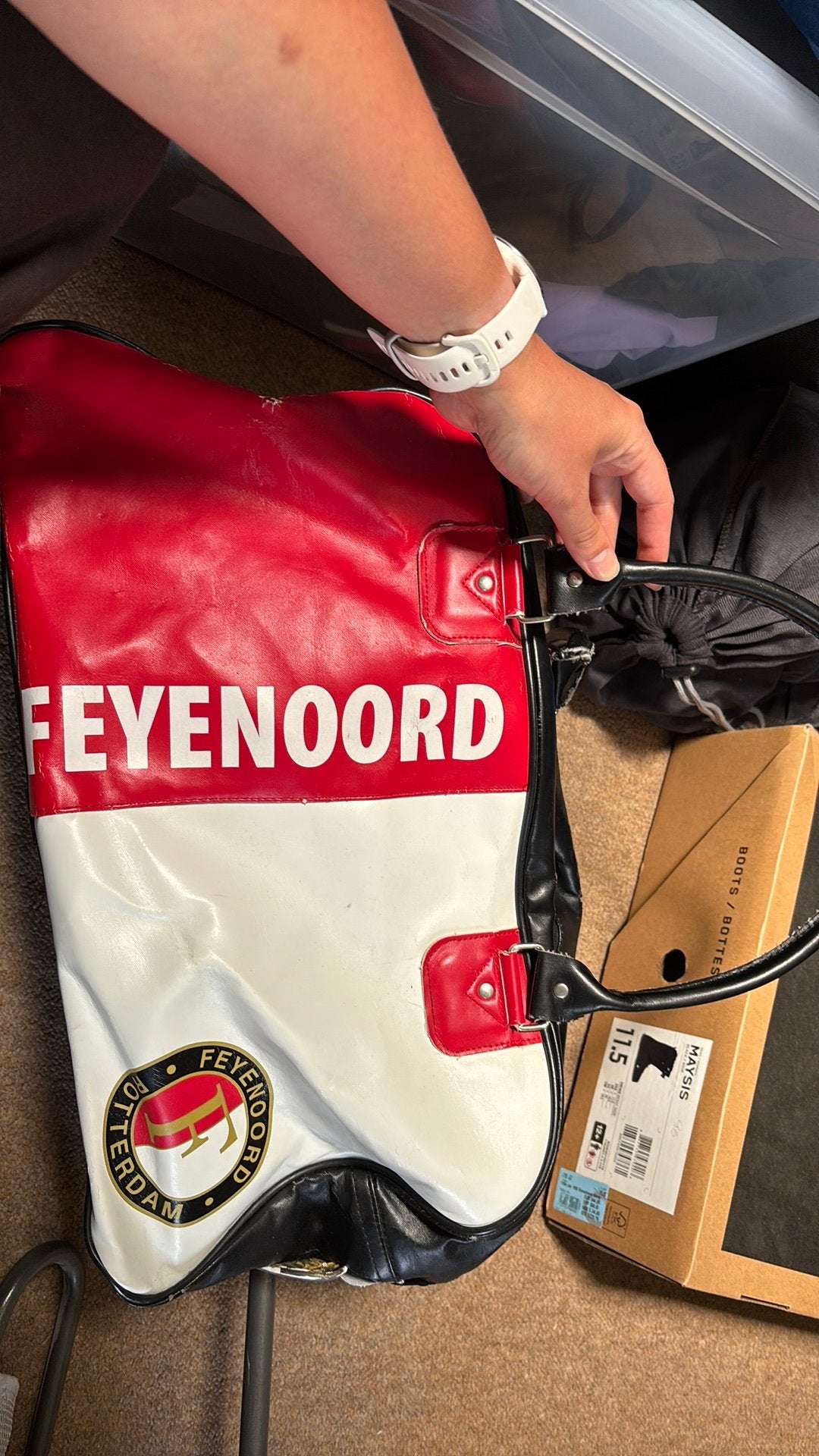Gratis af te halen gebruikte feyenoord tas, Ophalen, Gebruikt, 30 cm of meer, Minder dan 35 cm