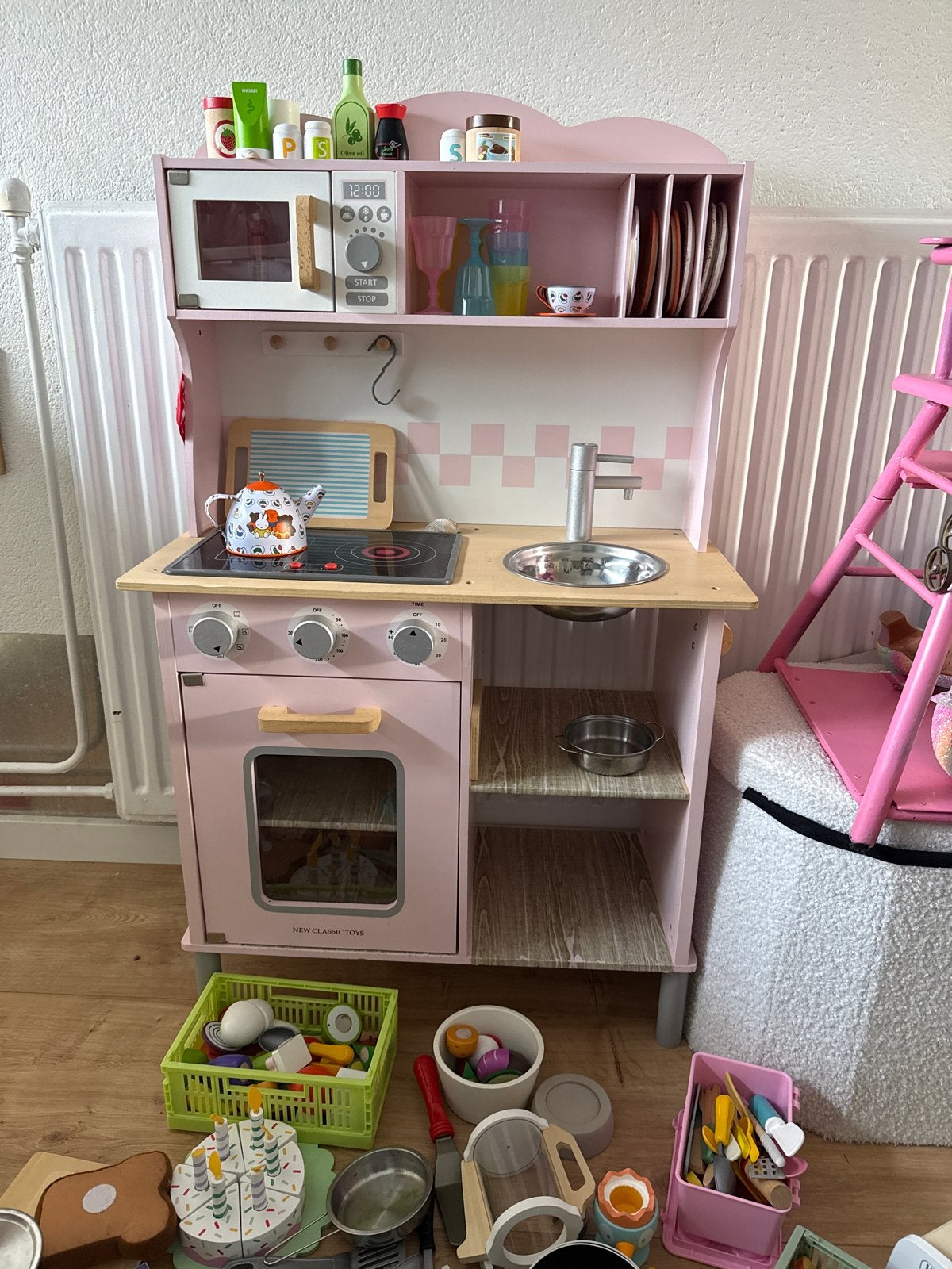 Houten speelkeukentje met toebehoren, Ophalen, Gebruikt, Hout, Speelkeuken