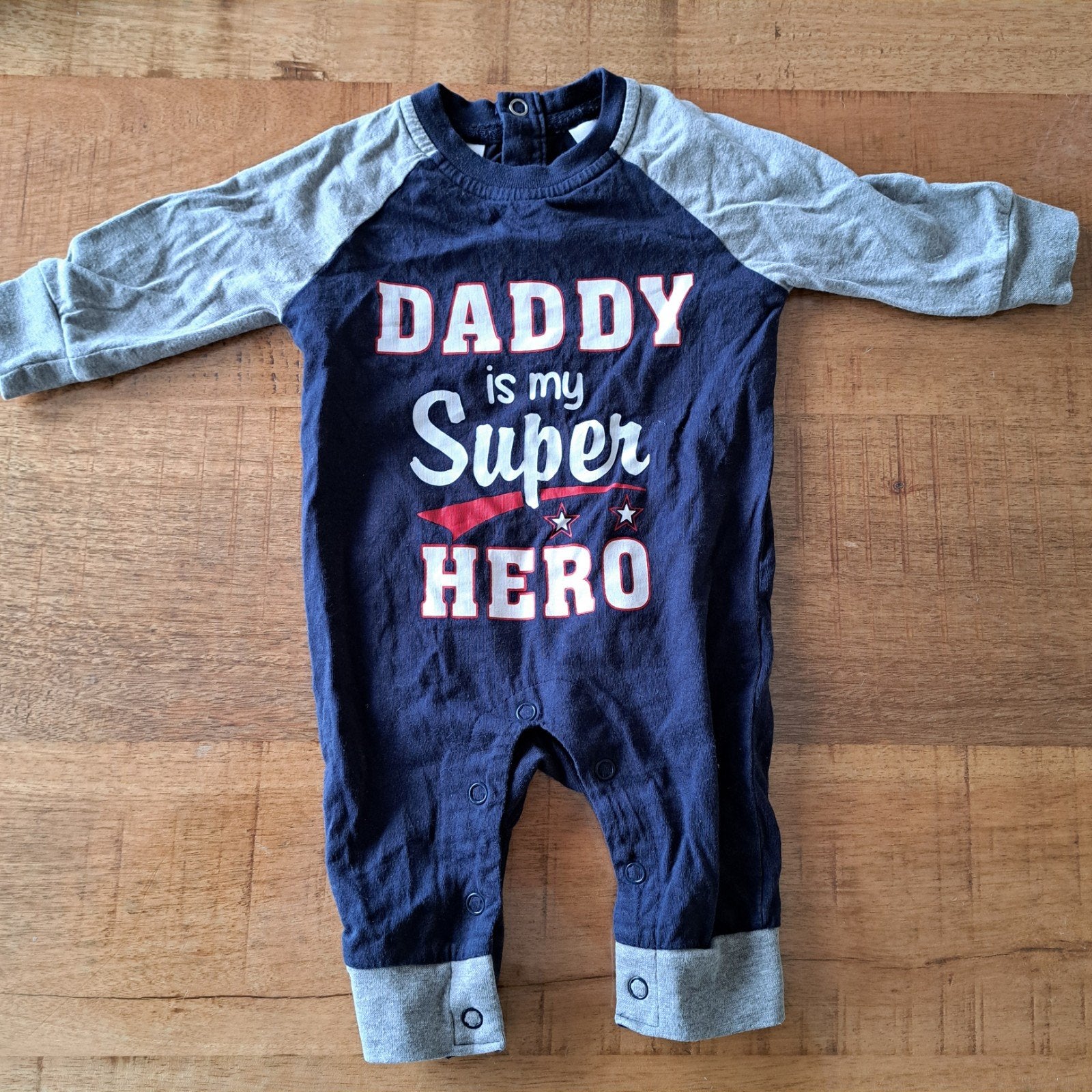 Boxpakje "Daddy is my super hero" + gratis boxpakje merkloos, Ophalen of Verzenden, Pakje, Jongetje, Bpc bonprix collection