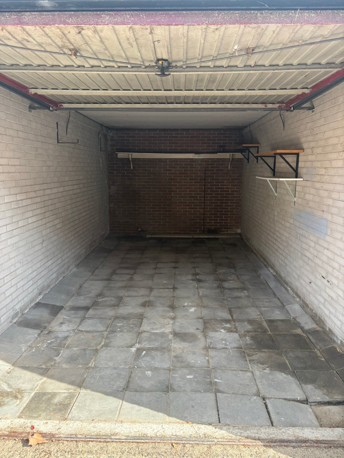 Garagebox te huur Zwijndrecht Everstein € 275 p/m