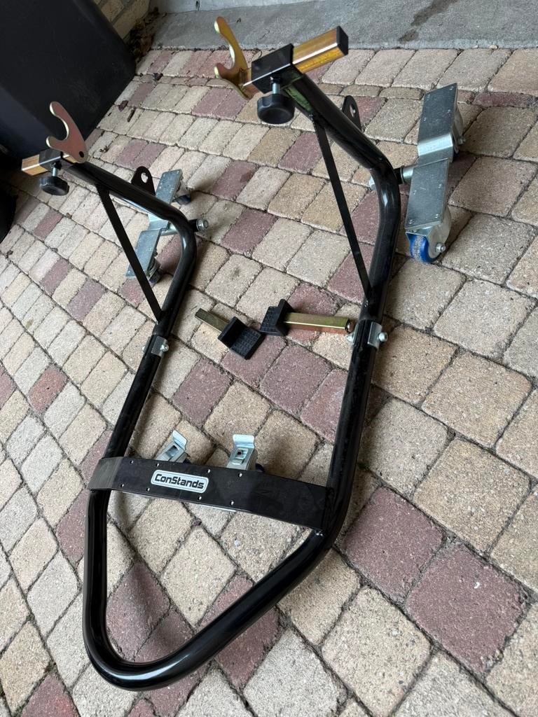 Paddockstand motormover, Ophalen