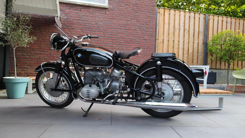 BMW R50 uit 1957, Motoren, Toermotor