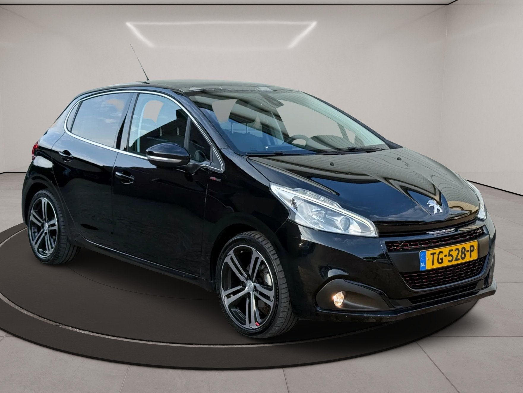 Peugeot 208 1.2 PureTech GT-line * NIEUWE MOTOR * PANORAMA D, Voorwielaandrijving, 1045 kg, Bedrijf, Handgeschakeld