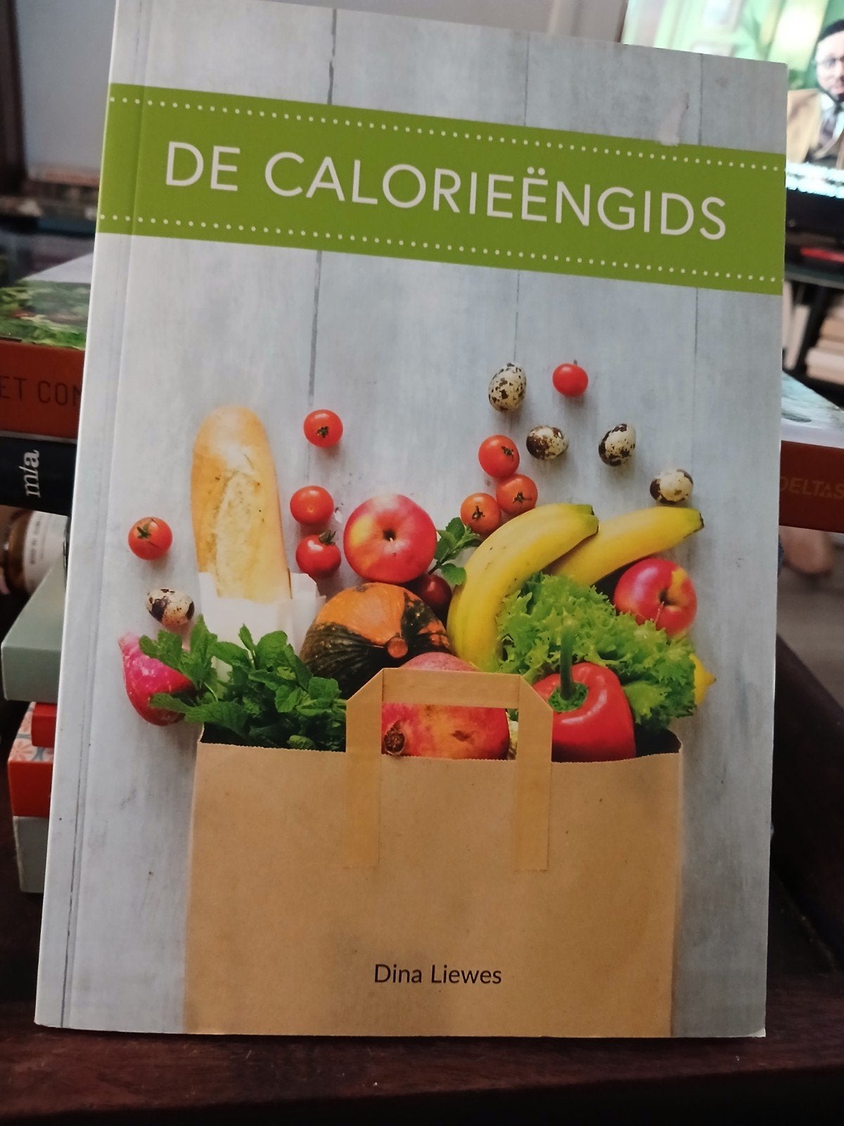 Dina Liewes - De caloriengids, Italië, Dina Liewes, Ophalen of Verzenden, Zo goed als nieuw