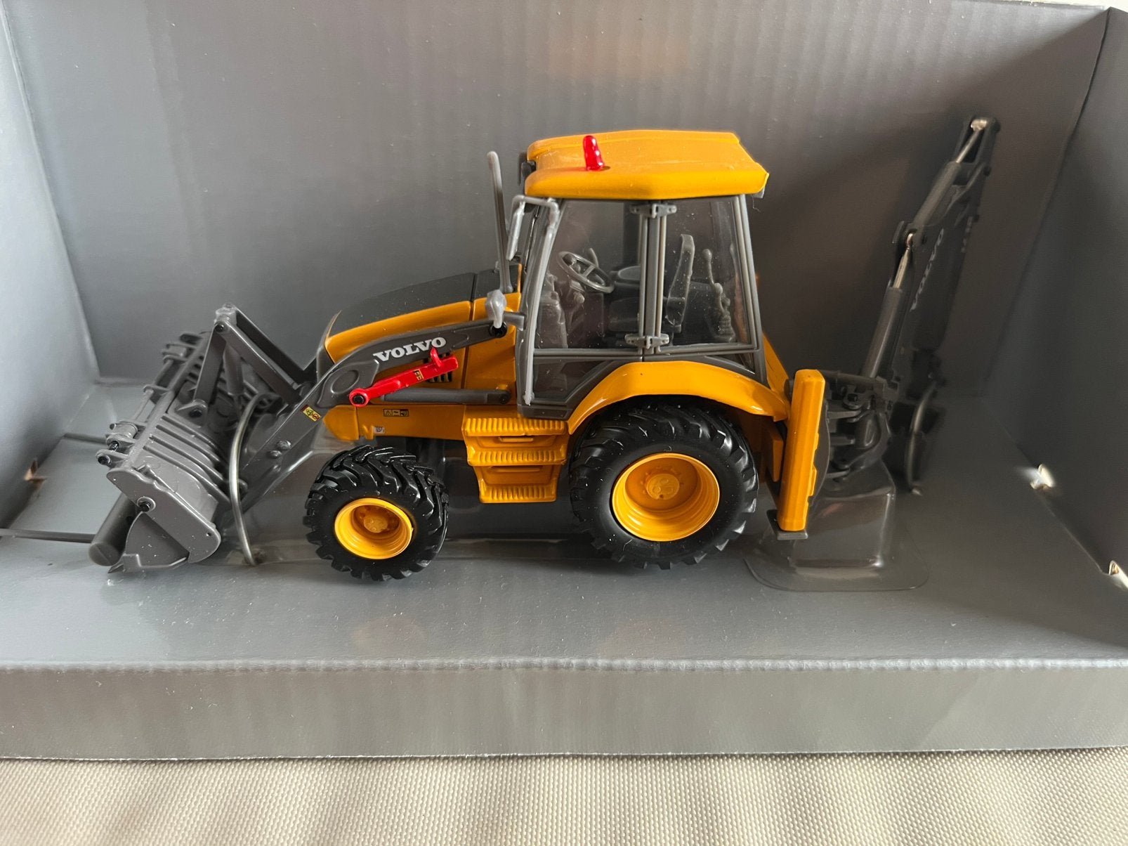 Volvo BL 71 graaflaadcombinatie Motorart Nieuw, Ophalen of Verzenden, Nieuw, Hijskraan, Tractor of Landbouw, Overige merken