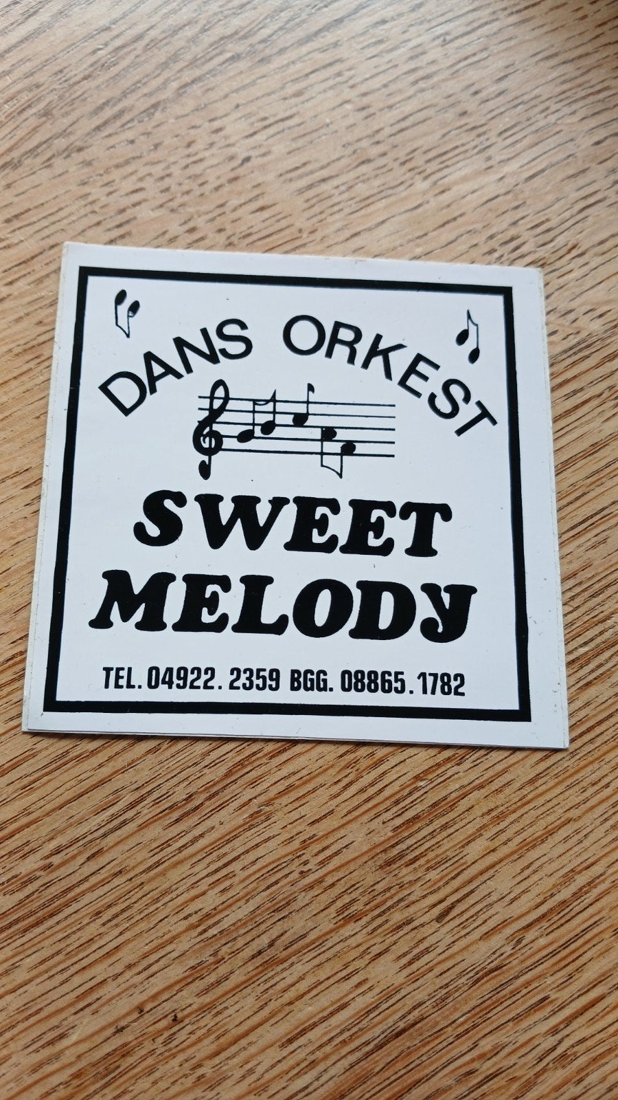 Sticker dans orkest amusementsorkest Sweet Melody, BOEKEL, Verzamelen, Stickers, Ophalen of Verzenden, Zo goed als nieuw