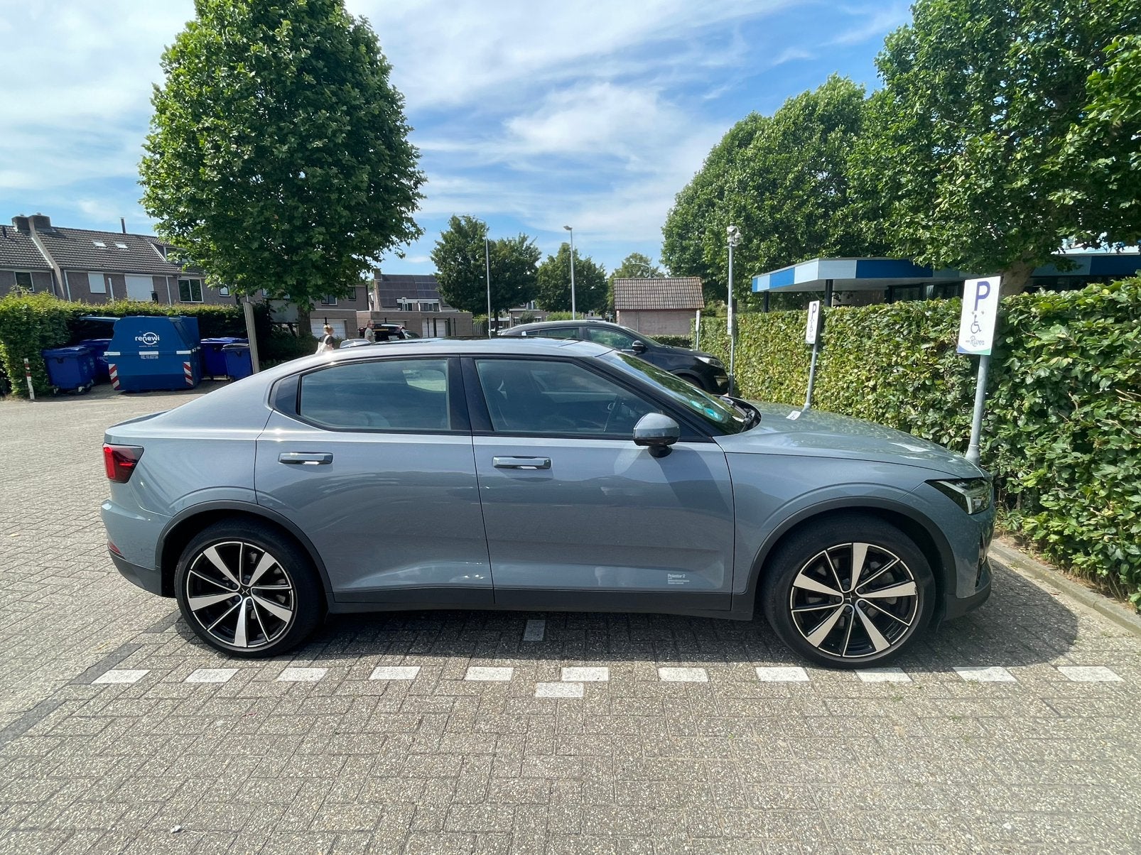 Polestar 2 300kW Long Range Dual Motor 408pk Aut 2021 Grijs(, Auto's, Automaat, Polestar 2, Beige, 110 €/maand