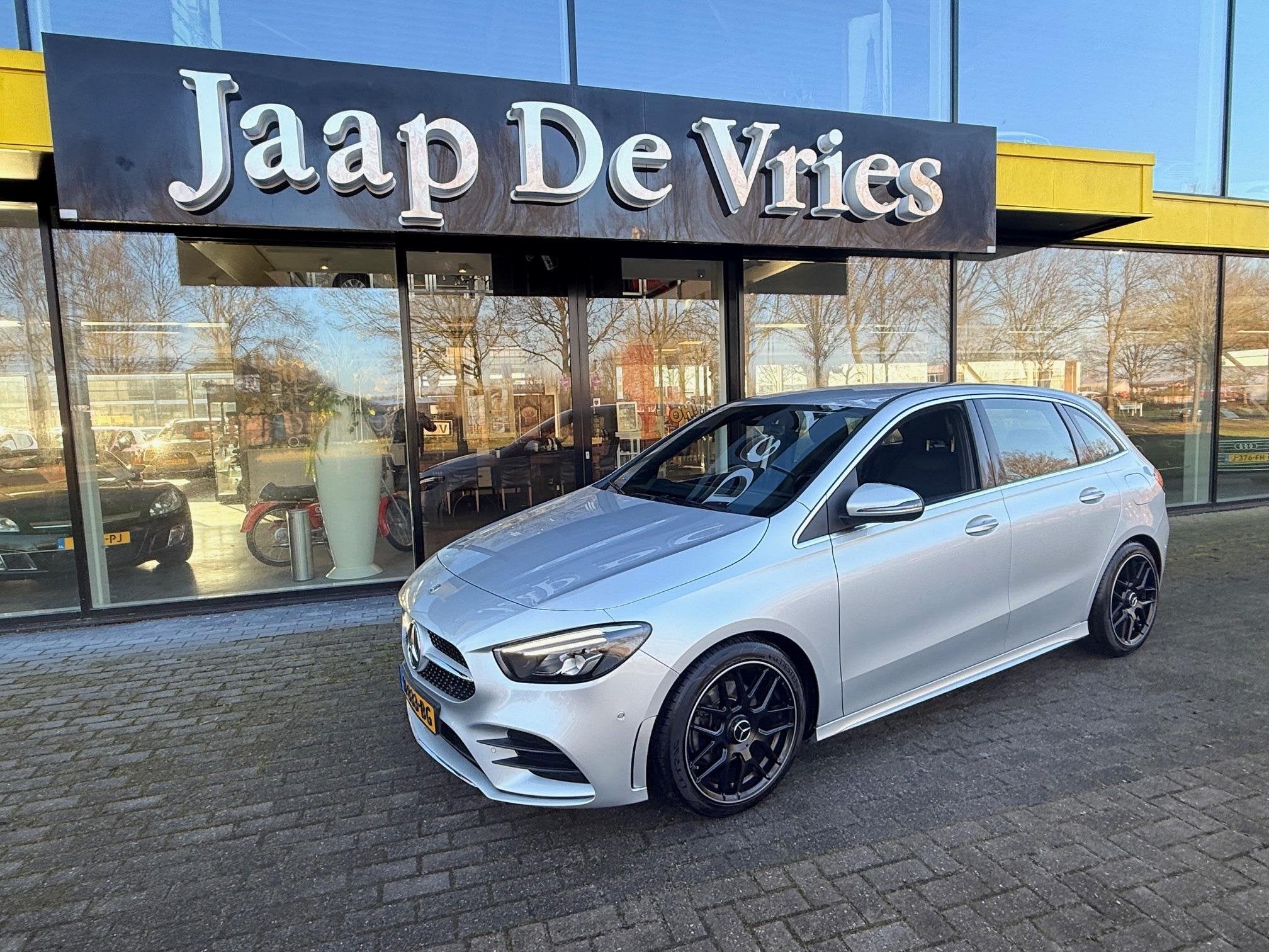 Mercedes-Benz B-klasse 180 Business Solution AMG, 136 pk, Gebruikt, Euro 6, 4 cilinders