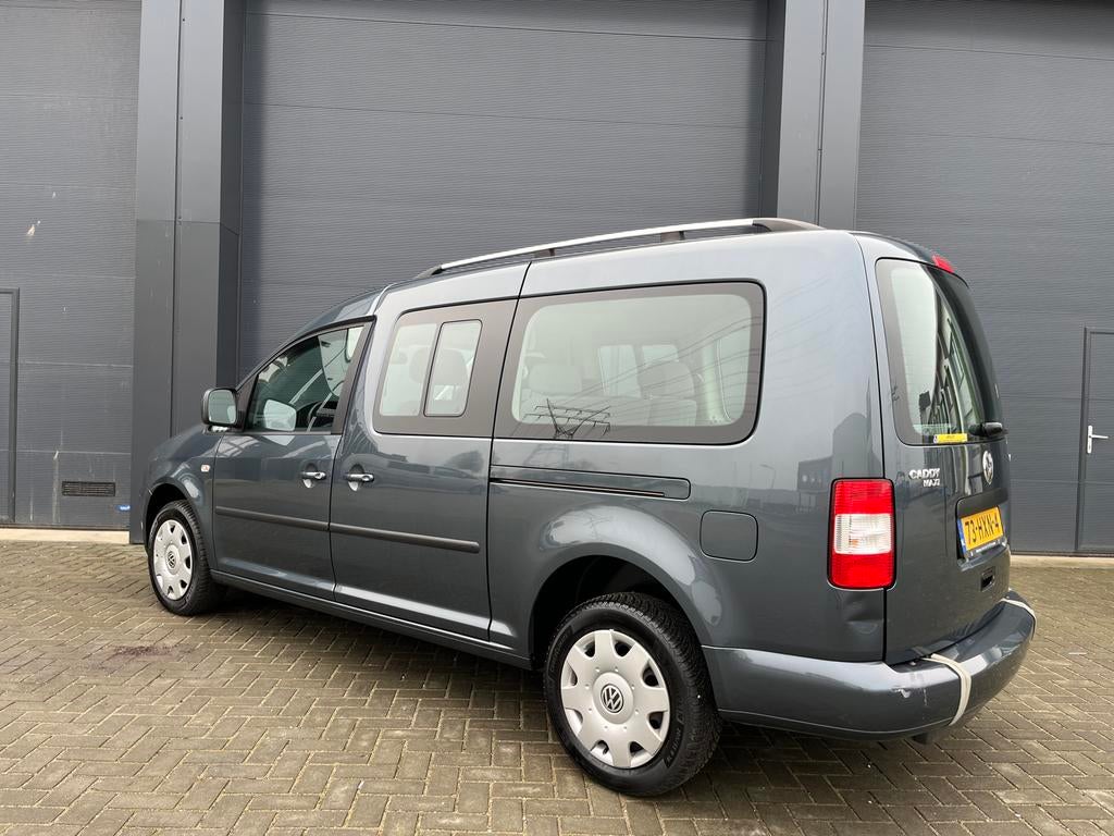 Volkswagen Caddy 1.6 75KW Maxi Combi 2009 Grijs, Auto's, Voorwielaandrijving, 730 kg, Volkswagen, 7 stoelen