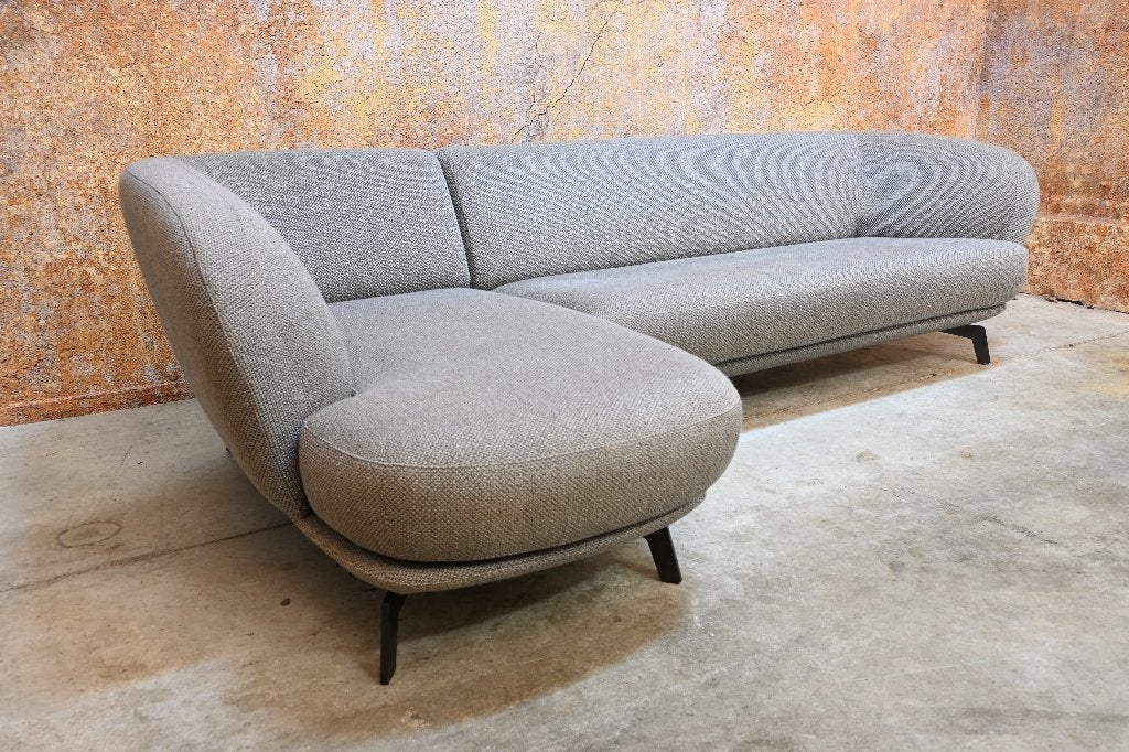 ZGANieuw fraaie stoffen Leolux Flint design hoekbank, 250 tot 300 cm, Leolux, Leolux, Hoekbank